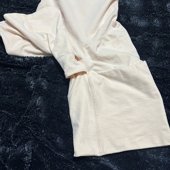 SPANX Women's Higher Power Tummy Control Shorts - Picture 3 of 7